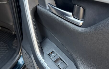 Toyota RAV4, 2020 год, 3 050 000 рублей, 14 фотография