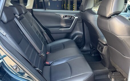 Toyota RAV4, 2020 год, 3 050 000 рублей, 12 фотография