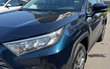Toyota RAV4, 2020 год, 3 050 000 рублей, 27 фотография