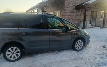 Citroen C4 Picasso II рестайлинг, 2012 год, 450 000 рублей, 4 фотография