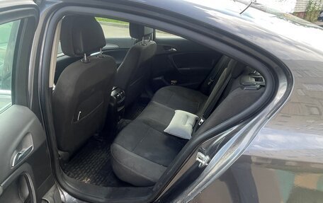 Opel Insignia II рестайлинг, 2011 год, 560 000 рублей, 21 фотография