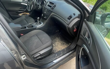 Opel Insignia II рестайлинг, 2011 год, 560 000 рублей, 24 фотография