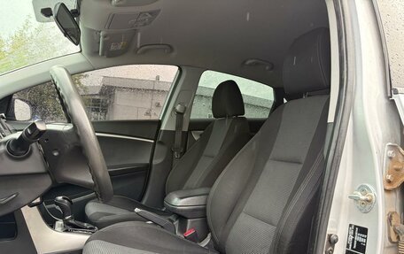 Hyundai i30 II рестайлинг, 2015 год, 899 000 рублей, 3 фотография