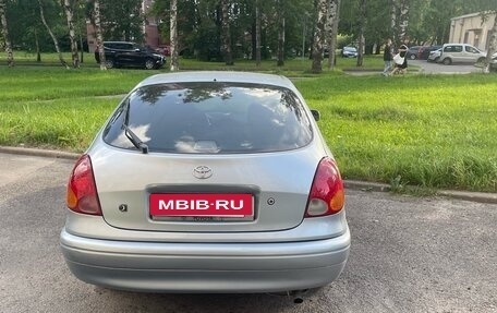 Toyota Corolla, 2001 год, 330 000 рублей, 3 фотография