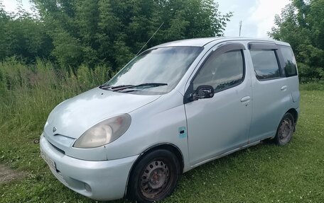 Toyota FunCargo, 2000 год, 160 000 рублей, 4 фотография