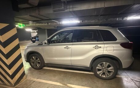 Suzuki Vitara II рестайлинг, 2018 год, 2 050 000 рублей, 4 фотография
