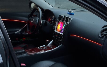 Lexus IS II рестайлинг 2, 2008 год, 1 200 000 рублей, 20 фотография