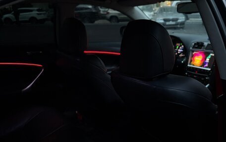 Lexus IS II рестайлинг 2, 2008 год, 1 200 000 рублей, 26 фотография