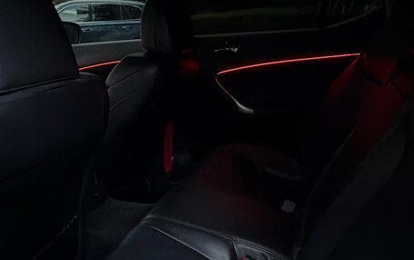 Lexus IS II рестайлинг 2, 2008 год, 1 200 000 рублей, 27 фотография