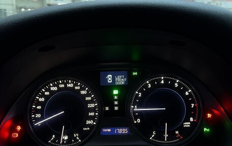 Lexus IS II рестайлинг 2, 2008 год, 1 200 000 рублей, 28 фотография