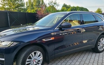 Jaguar F-Pace, 2017 год, 2 050 000 рублей, 1 фотография