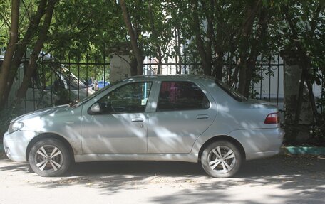 Fiat Albea I рестайлинг, 2010 год, 300 000 рублей, 1 фотография