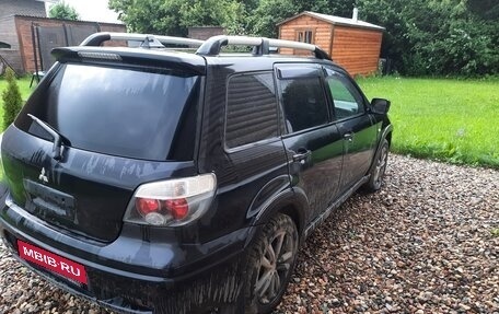 Mitsubishi Outlander III рестайлинг 3, 2005 год, 370 000 рублей, 5 фотография