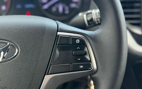 Hyundai Solaris II рестайлинг, 2017 год, 1 380 000 рублей, 11 фотография