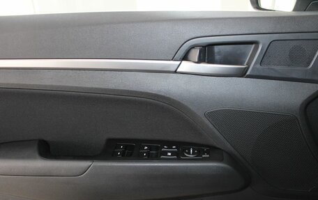 Hyundai Elantra VI рестайлинг, 2020 год, 1 599 900 рублей, 16 фотография