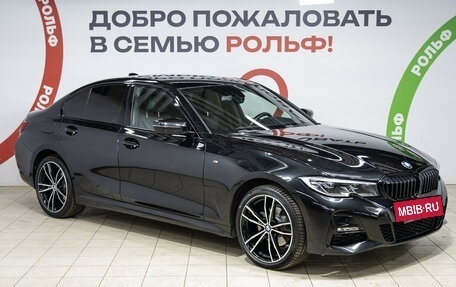 BMW 3 серия, 2020 год, 4 100 000 рублей, 3 фотография