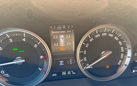Toyota Land Cruiser 200, 2019 год, 12 000 000 рублей, 7 фотография