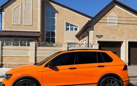 Volkswagen Tiguan II, 2019 год, 3 350 000 рублей, 24 фотография