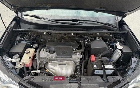 Toyota RAV4, 2018 год, 3 050 000 рублей, 4 фотография