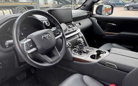 Toyota Land Cruiser, 2023 год, 12 264 000 рублей, 7 фотография