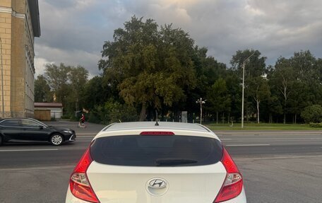 Hyundai Solaris II рестайлинг, 2015 год, 690 000 рублей, 7 фотография