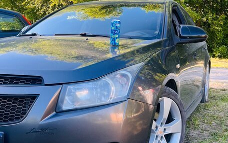Chevrolet Cruze II, 2009 год, 530 000 рублей, 10 фотография