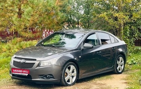 Chevrolet Cruze II, 2009 год, 530 000 рублей, 4 фотография