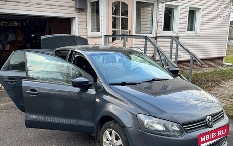 Volkswagen Polo VI (EU Market), 2013 год, 670 000 рублей, 2 фотография