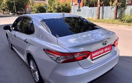 Toyota Camry, 2018 год, 2 949 000 рублей, 9 фотография