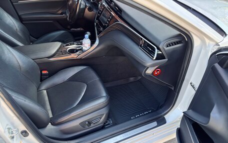 Toyota Camry, 2018 год, 2 949 000 рублей, 17 фотография