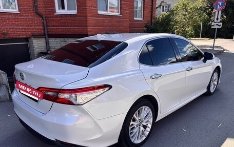 Toyota Camry, 2018 год, 2 949 000 рублей, 6 фотография