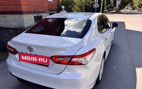 Toyota Camry, 2018 год, 2 949 000 рублей, 7 фотография
