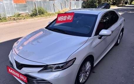 Toyota Camry, 2018 год, 2 949 000 рублей, 15 фотография