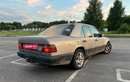 Mercedes-Benz W124, 1988 год, 140 000 рублей, 5 фотография