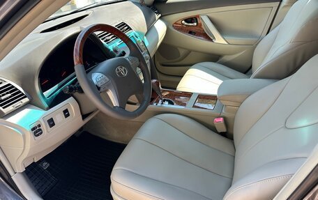 Toyota Camry, 2008 год, 1 197 000 рублей, 10 фотография