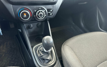 KIA Rio III рестайлинг, 2013 год, 780 000 рублей, 16 фотография