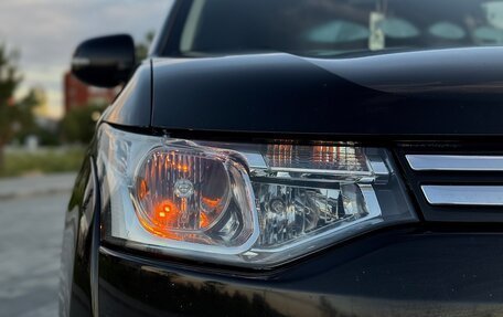 Mitsubishi Outlander III рестайлинг 3, 2013 год, 1 335 000 рублей, 16 фотография