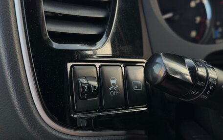 Mitsubishi Outlander III рестайлинг 3, 2013 год, 1 335 000 рублей, 28 фотография