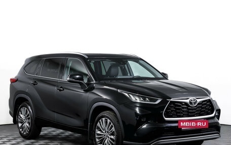 Toyota Highlander, 2023 год, 4 878 000 рублей, 4 фотография
