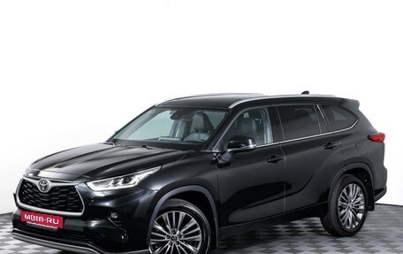 Toyota Highlander, 2023 год, 4 878 000 рублей, 28 фотография