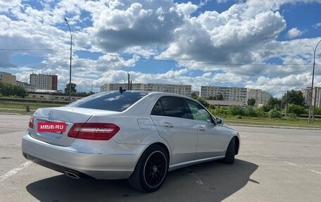 Mercedes-Benz E-Класс, 2012 год, 1 650 000 рублей, 4 фотография