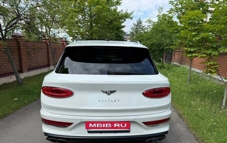 Bentley Bentayga I, 2021 год, 17 000 000 рублей, 5 фотография