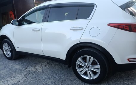 KIA Sportage IV рестайлинг, 2016 год, 2 100 000 рублей, 4 фотография