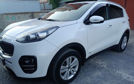 KIA Sportage IV рестайлинг, 2016 год, 2 100 000 рублей, 2 фотография
