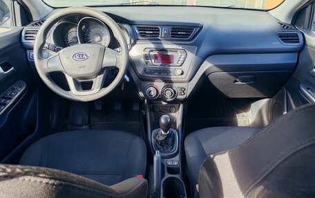 KIA Rio III рестайлинг, 2011 год, 560 000 рублей, 12 фотография