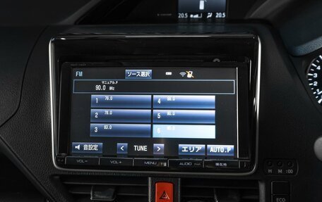 Toyota Esquire I, 2015 год, 1 999 000 рублей, 16 фотография