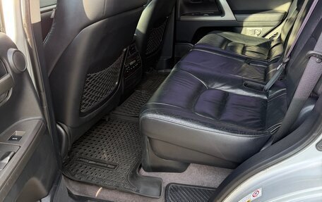 Toyota Land Cruiser 200, 2011 год, 3 050 000 рублей, 13 фотография