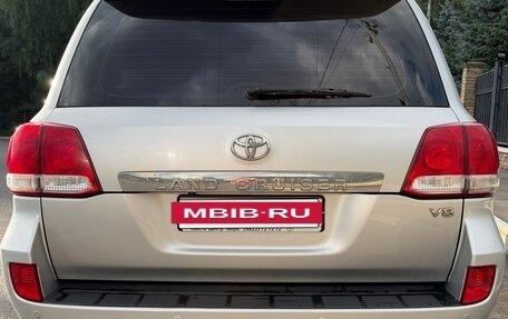 Toyota Land Cruiser 200, 2011 год, 3 050 000 рублей, 6 фотография