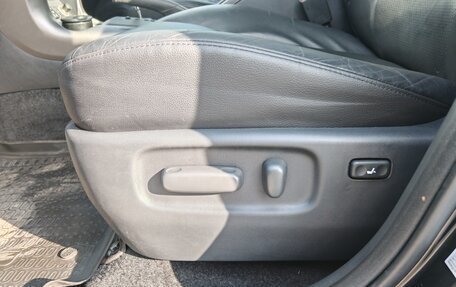 Toyota RAV4, 2011 год, 1 820 000 рублей, 12 фотография