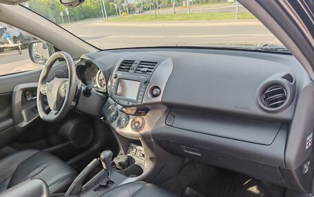 Toyota RAV4, 2011 год, 1 820 000 рублей, 20 фотография